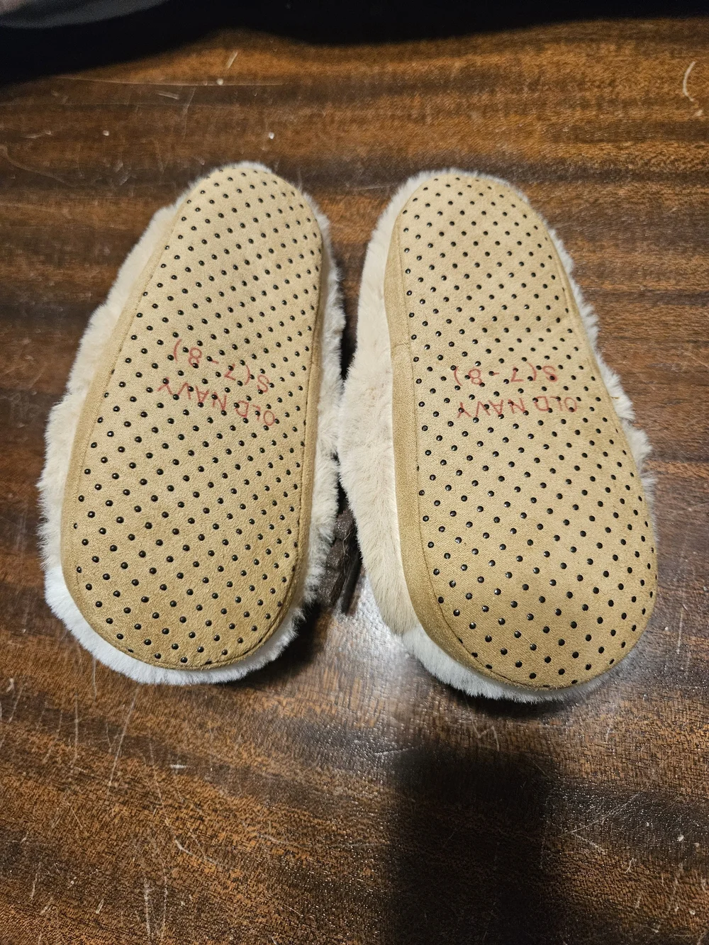 Old Navy Kids Reindeer Plush Slippers Size S 7/8 Little Kid